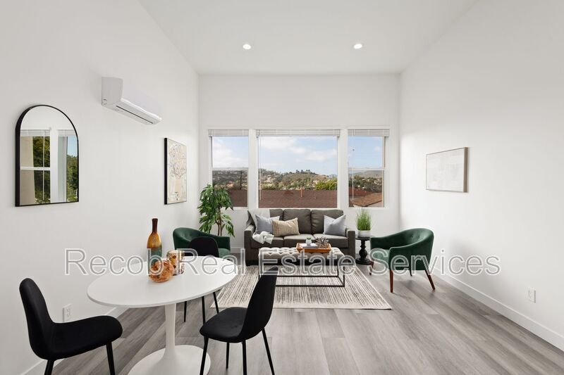 5146 Manchester Rd in San Diego, CA - Building Photo