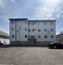 411 5th Ave S in St. Cloud, MN - Building Photo - Building Photo