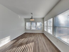 113 N Cromwell Dr in Mooresville, NC - Building Photo - Building Photo