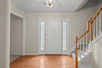 1158 Manor Crest Ct NE in Marietta, GA - Building Photo - Building Photo