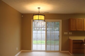 220 Bear Trail in New Bern, NC - Building Photo - Building Photo