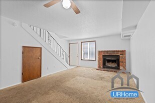 Fern Hill Apartments in Portland, OR - Building Photo