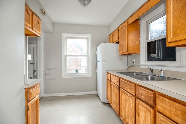 property at 12205 Marne Ave