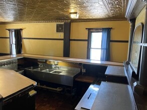 N8133 Franklin Rd, Unit Bar-A in Plymouth, WI - Foto de edificio - Building Photo