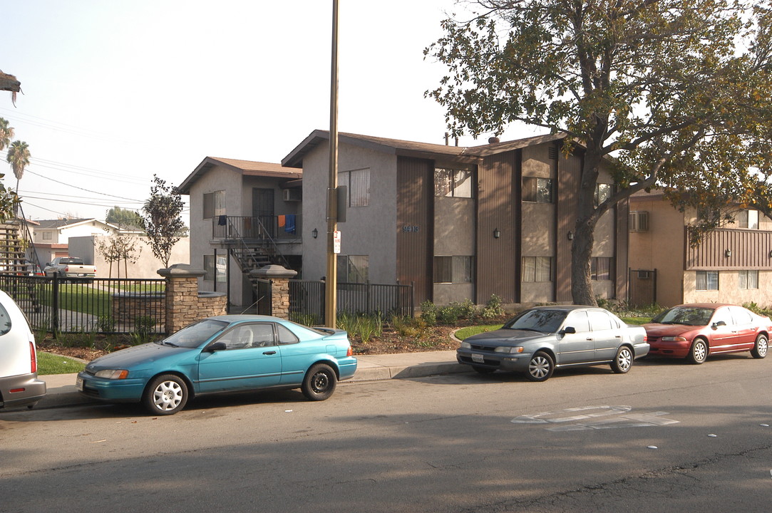 9413 Mills Ave in Montclair, CA - Building Photo