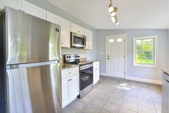 706 N Bridge St in Elkton, MD - Building Photo - Building Photo