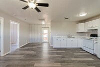 700 N. 7th Ave. in Tucson, AZ - Building Photo - Interior Photo