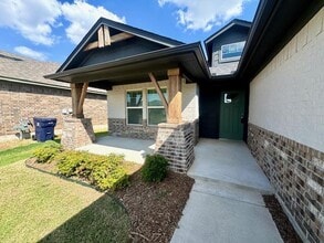 416 Pergola St in Yukon, OK - Building Photo - Building Photo
