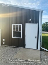 208 Martin Ct-Unit -C in Catlin, IL - Building Photo - Building Photo