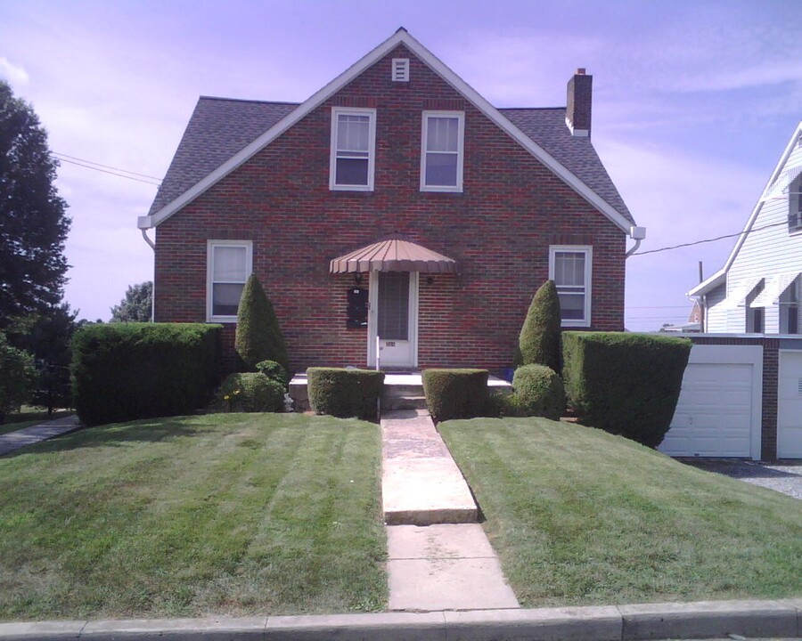 308 Grandview Ave in Waynesboro, PA - Foto de edificio