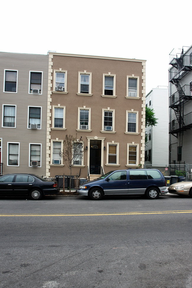 293 20th St in Brooklyn, NY - Foto de edificio - Building Photo