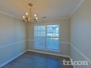 3812 Plymouth Rock Drive in Loganville, GA - Foto de edificio - Building Photo