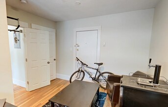 408 Highland Ave, Unit 26 in Somerville, MA - Building Photo - Building Photo