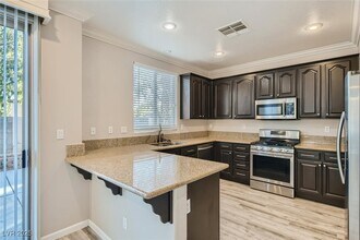 5448 Pipers Stone St in North Las Vegas, NV - Building Photo - Building Photo