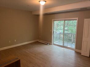 21-43 Clancy Dr in Dover, NH - Building Photo - Building Photo