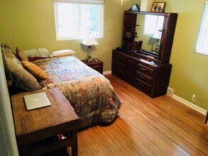 5624 Lake St in Omaha, NE - Building Photo - Building Photo