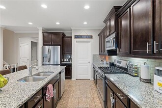 2621 Hailes Ct in College Station, TX - Building Photo - Building Photo
