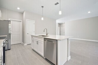 5454 Rhapsody Ave in North Port, FL - Building Photo - Building Photo