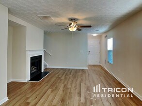 231 Silver Fox Trail in Dallas, GA - Building Photo - Building Photo