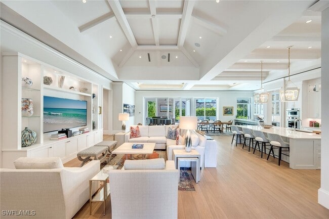 600 Fountainhead Way in Naples, FL - Building Photo - Building Photo