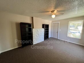 7 Darwin Ave in Greenville, SC - Building Photo - Building Photo