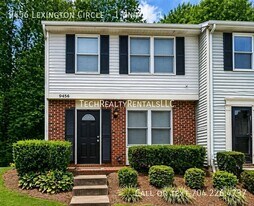 9456 Lexington Cir in Charlotte, NC - Building Photo