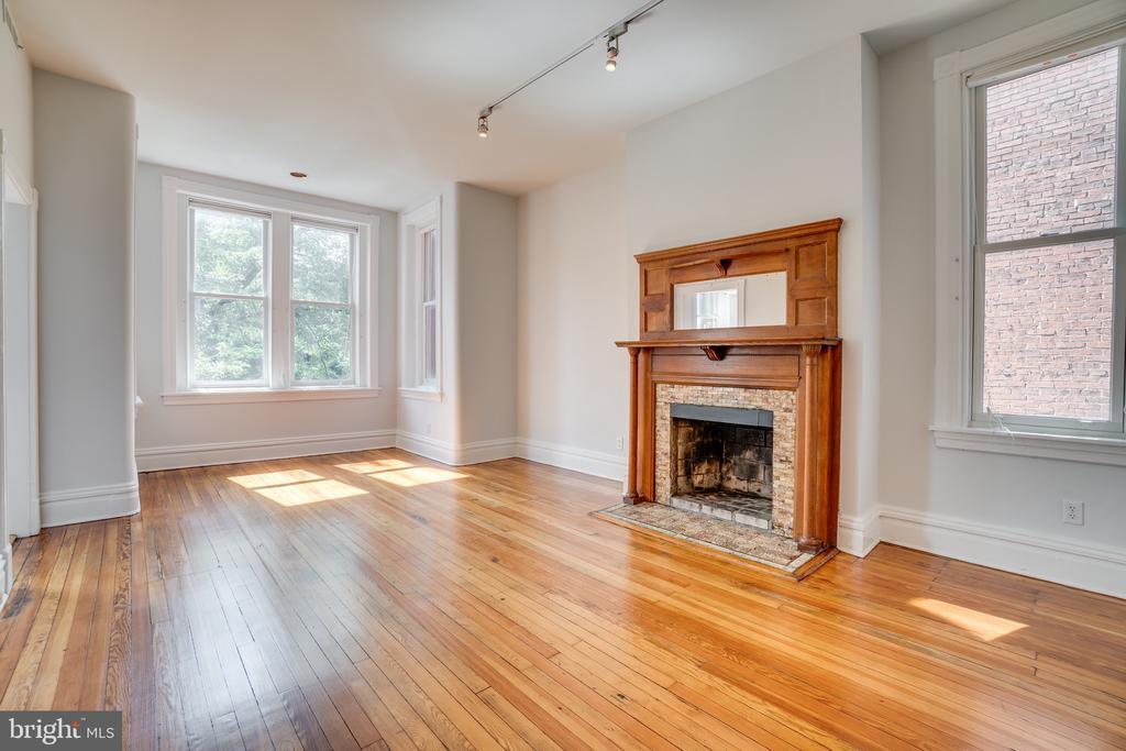 1747 18th St NW in Washington, DC - Building Photo