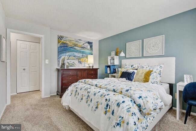 property at 706 Country Village Dr