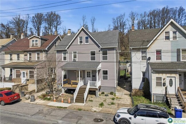 property at 1065 Bushkill Dr