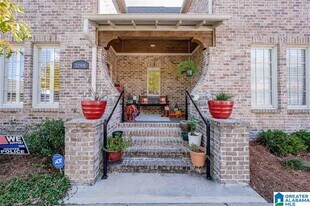 2208 Grand Ave in Hoover, AL - Building Photo