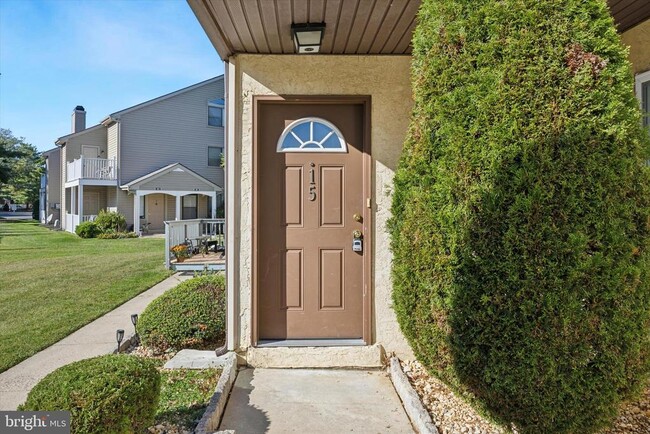 15 Sandra Rd