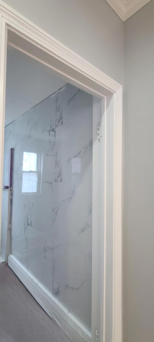 162 Andover St, Unit 1st floor in Lawrence, MA - Building Photo - Building Photo