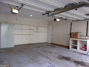 340 Twin Point Way in Suwanee, GA - Building Photo - Building Photo