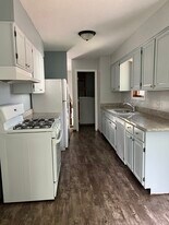 2054 Kings Rd, Unit 2054 in Eagan, MN - Building Photo