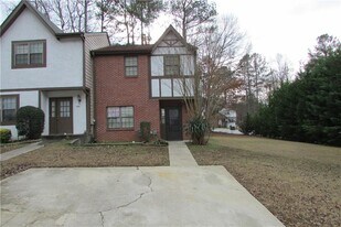 3550 Main Station Dr SW in Marietta, GA - Building Photo