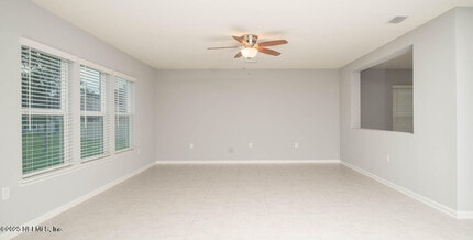 10626 Causey Ln in Jacksonville, FL - Foto de edificio - Building Photo