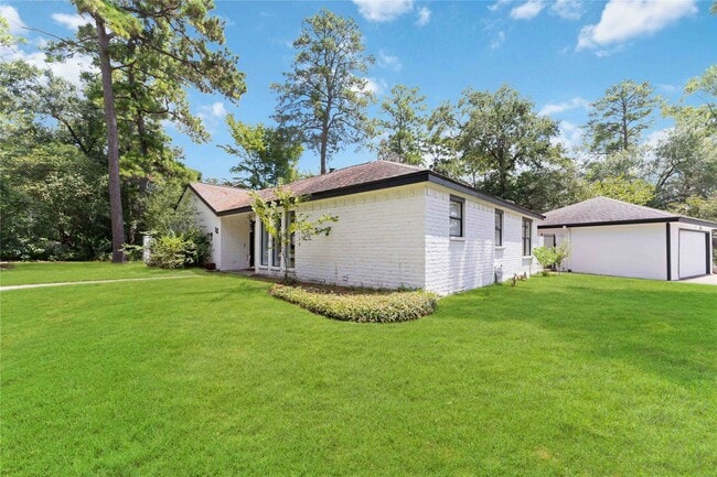 12 Paintedcup Ct in Spring, TX - Building Photo - Building Photo