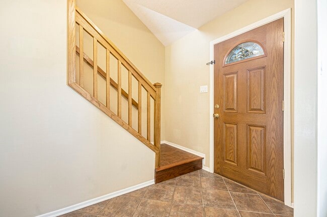 property at 302 Lochnell Dr