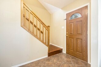 302 Lochnell Dr in Houston, TX - Building Photo - Building Photo