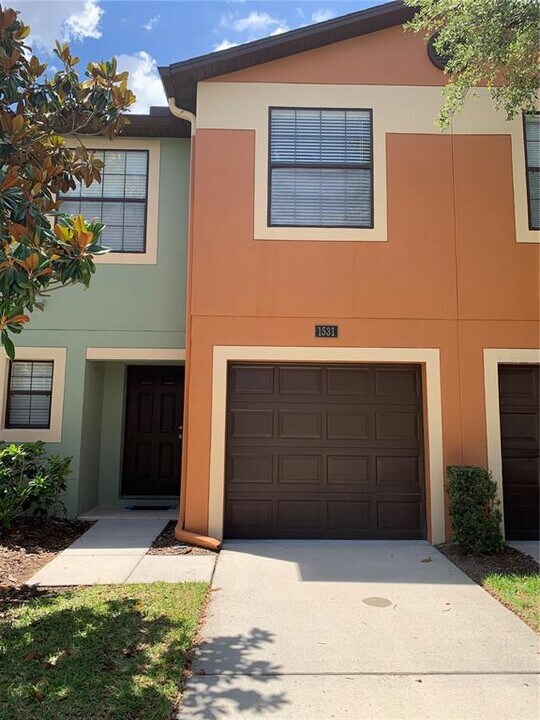 1531 Water Terrace Ln in Brandon, FL - Building Photo