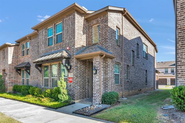 910 Estelle Dr in Euless, TX - Building Photo - Building Photo