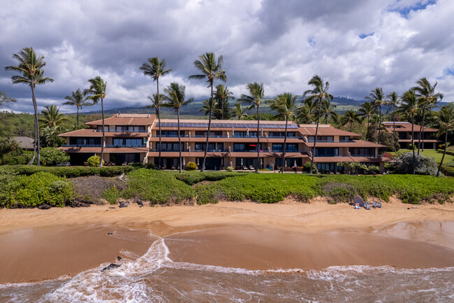 Makena Surf in Kihei, HI - Building Photo - Building Photo