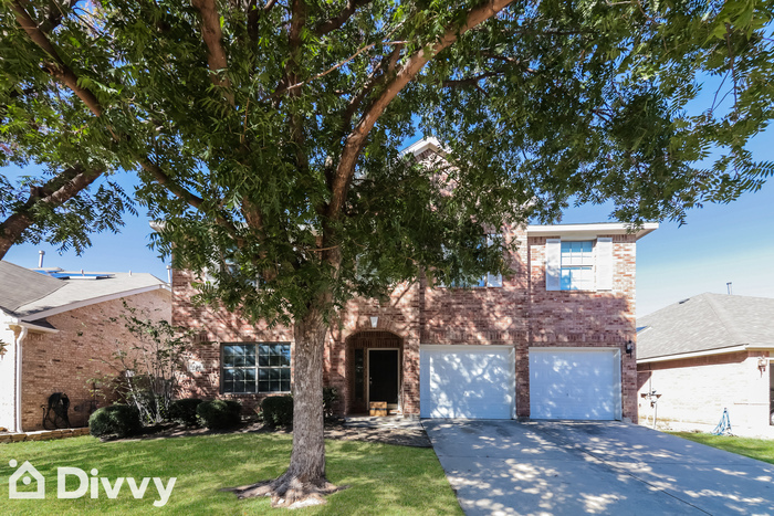 1405 Wind Dancer Trail in Fort Worth, TX - Building Photo