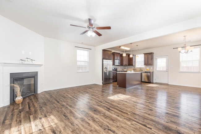 132 S Thalia Rd in Virginia Beach, VA - Building Photo - Building Photo