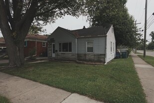 1697 London in Lincoln Park, MI - Building Photo