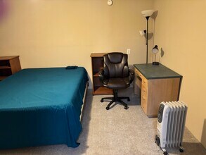 220 Boyd Ave, Unit West Barn in Thomson, GA - Building Photo - Building Photo