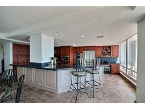 2200 S Ocean Ln in Fort Lauderdale, FL - Building Photo - Building Photo