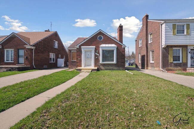 property at 10867 Balfour Rd