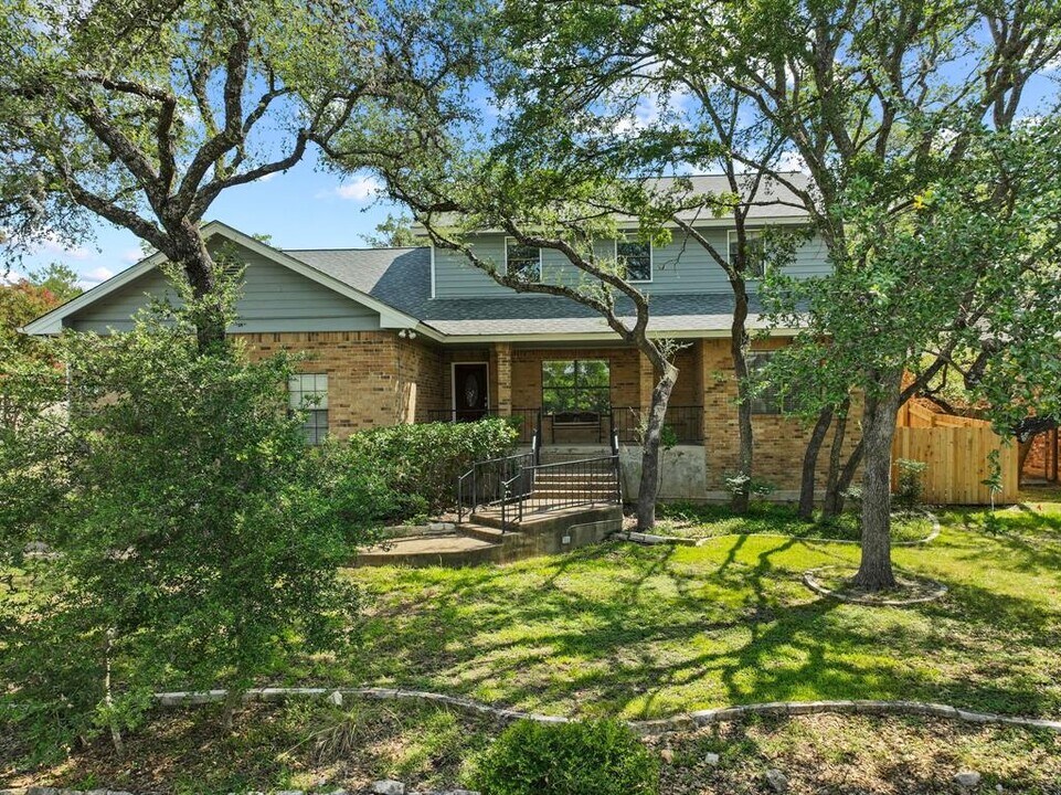 9406 Ashton Ridge in Austin, TX - Foto de edificio