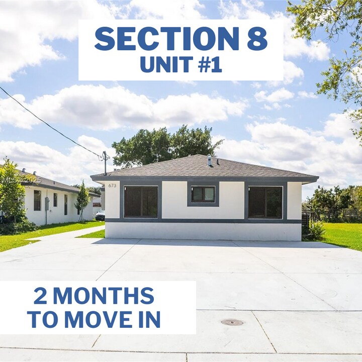 673 NW 14th St in Florida City, FL - Building Photo